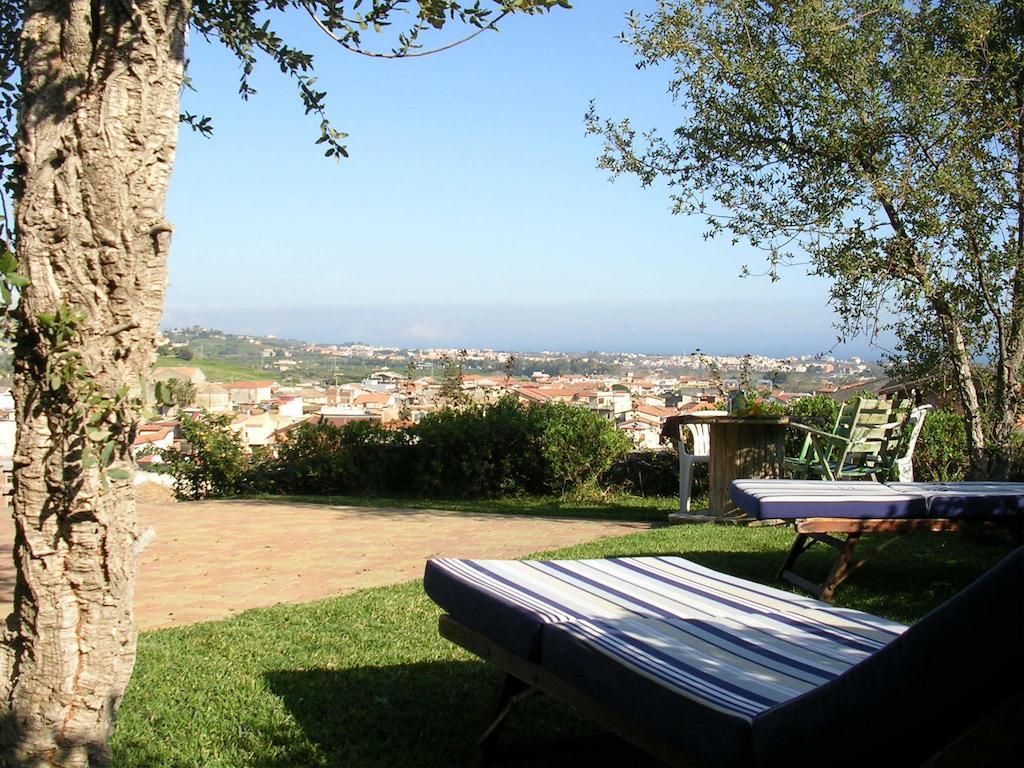 Casa Vacanza Cicirello Giardini Naxos Pokoj fotografie